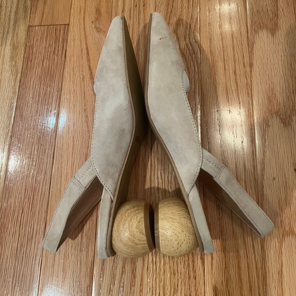 NIB Matiko Circa Peach Pointed Toe Slingback Wood Sphere Heel Shoes US 5 EU 35 - Picture 5 of 11